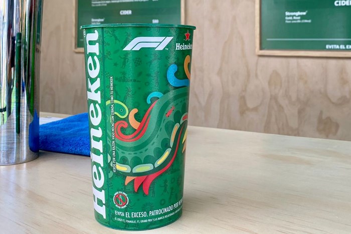La tecnología empleada en el vaso biobasado de Heineken proviene de BioSolutions México.