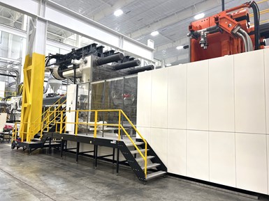 Estas son las máquinas de moldeo por inyección más grandes construidas por Engel en su planta de Austria y trasladadas para su instalación en Estados Unidos.