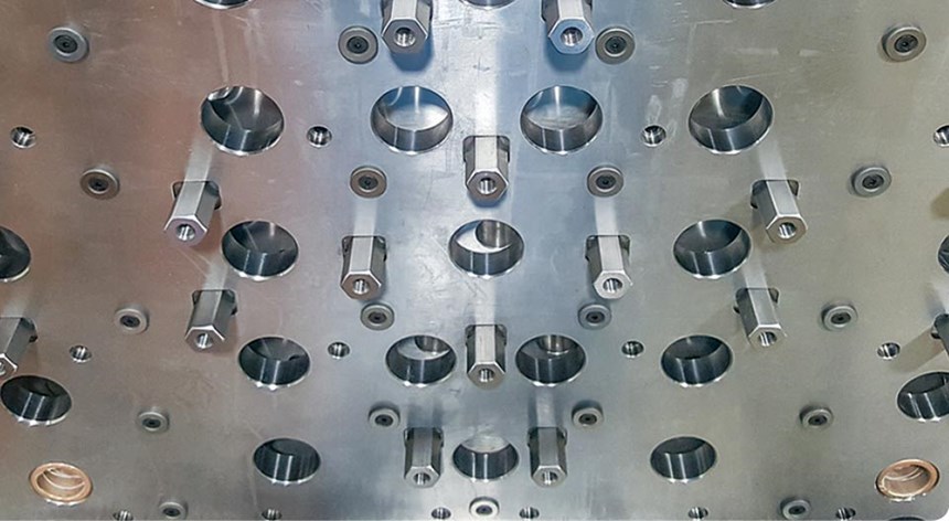 injection mold machine knock-out patterns