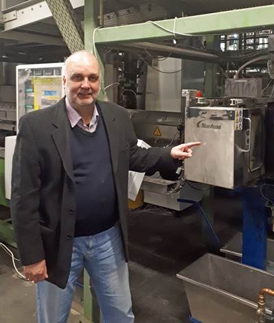 New Screen Changer Boosts Productivity, Cuts Scrap for Extruder of PET Strapping