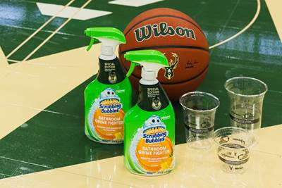 Bucks Beverage Cups Become Bottles for Bubbly Bathroom Cleaner