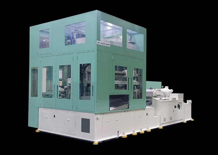 Aoki simplified its AT-1000NL-300 two-row machine to a single row in the new AL-1000-200 pictured here. This enables the new machine to mold products with a body diameter exceeding 100 mm and up to four cavities with a neck diameter of 120 mm or more.