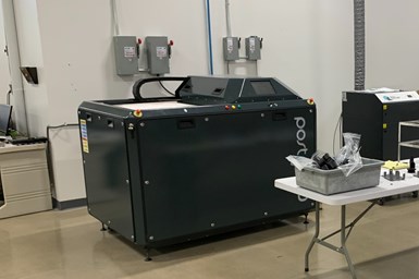 PostPro3D unit from Additive Manufacturing Technologies