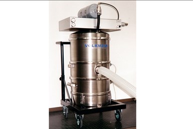 Volkmann’s VSHC high-containment dust collection system is designed for quick cleanup of nuisance dust and spillage at hoppers, bag stations, 3D printers and other equipment.