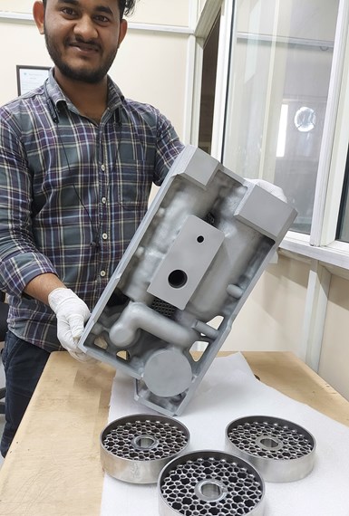 3D printed spacecraft manifold 