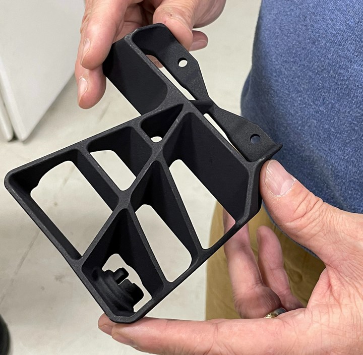 air diverter produced through 3D printing