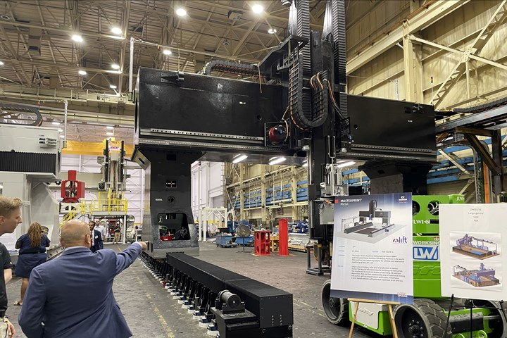 36-foot-long metal 3D printer