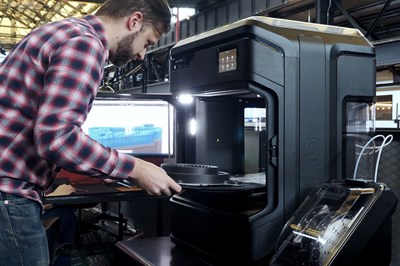 UltiMaker 3D Printer Supports Production Applications