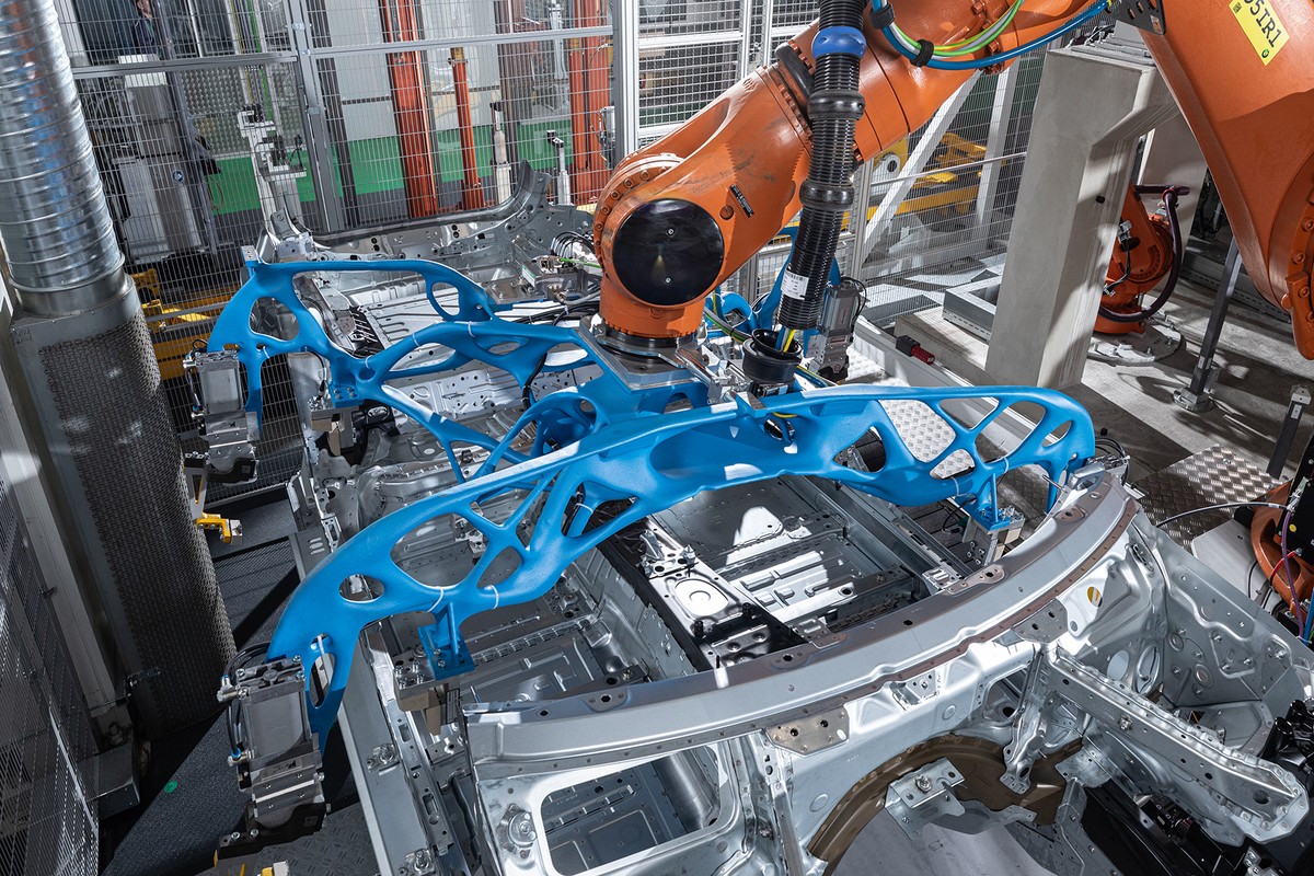 Additive Manufacturing Integration BMW Expands Use of Additive Manufacturing to Foster Production ...
