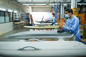 Cobra International supports composite electric hydrofoil board evolution