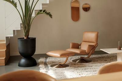 Scandinavian-inspired Japanese furniture brand debuts customized carbon fiber lounge chair