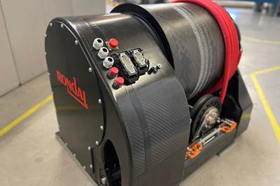 Solico, Rondal collaborate on an all-composite halyard winch