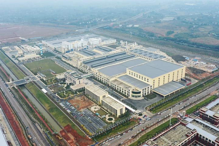 China Jushi new glass fiber manufacturing facility