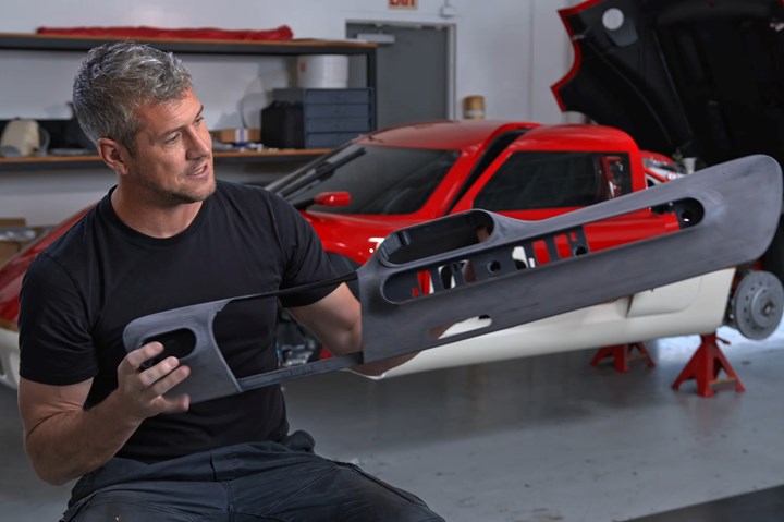 Godkendelse overførsel Gæstfrihed Stratasys produces 500 3D-printed parts for the Lotus Type 62-2 coachbuilt  sports car | CompositesWorld