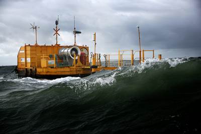 STRUCTeam extends composites support for wave energy convertor