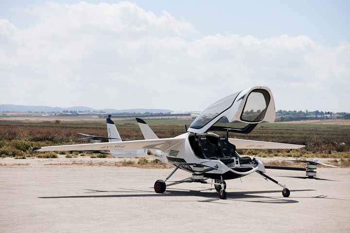 AIR ONE electric vertical takeoff and landing eVTOL