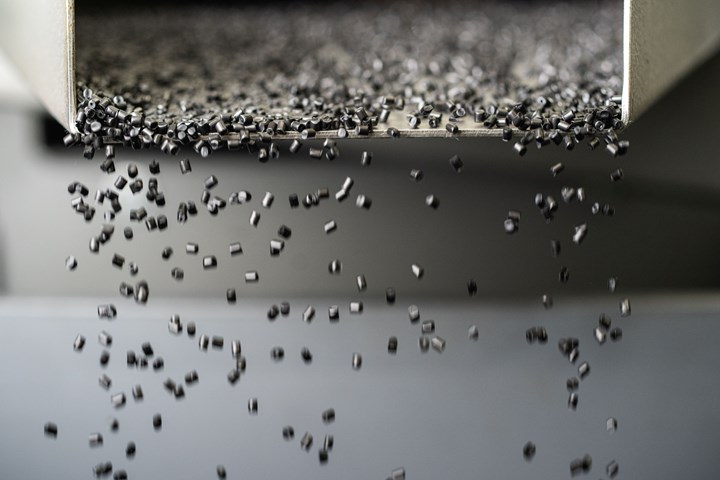XECARB ST carbon fiber-reinforced plastic compound pellets