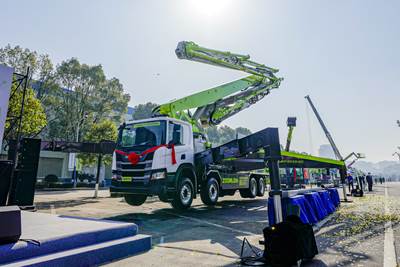 Zoomlion equips pump truck with carbon fiber boom