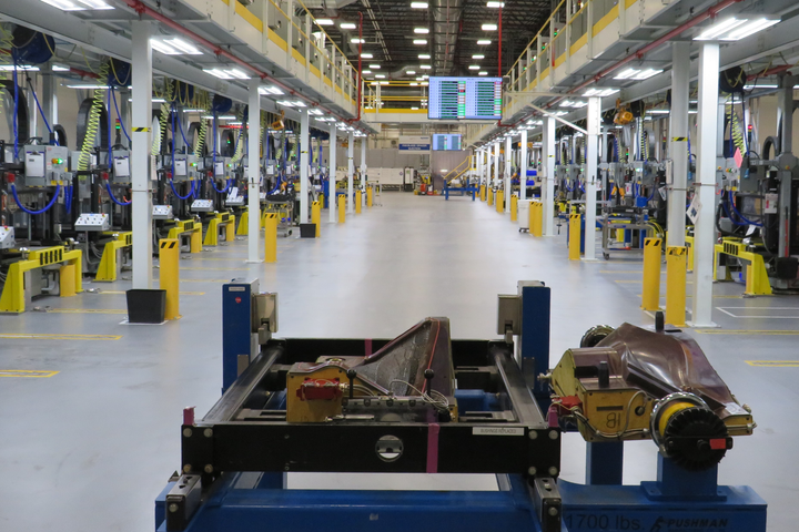 Rtm Blade Plant tour: Albany Engineered Composites, Rochester, N.H., U.S ...