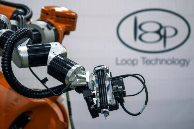 Loop Wing Windmill Loop Technology develops robotic arm for wing box inspection ...