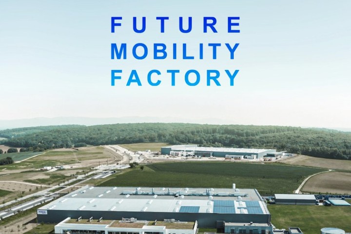 Forvia Robot Hydrogen tank rollout, sustainable manufacturing accelerated via Forvia ...
