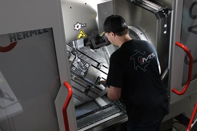 New Five-Axis Milling Machine Helps Michigan Mold Builder Diversify 