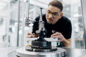 CMMs Give Moldmakers Precision, Sustainability, Ergonomic Operation