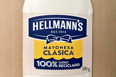 Envase de Hellmann’s fabricado con plástico 100% reciclado.