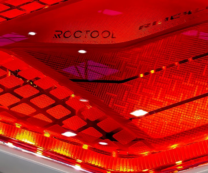 Roctool showed how its technology enhances replication of complex mold textures for automotive lenses.