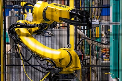 Fast, Easy Six-Axis Robot Integration Created by a Molder for Molders