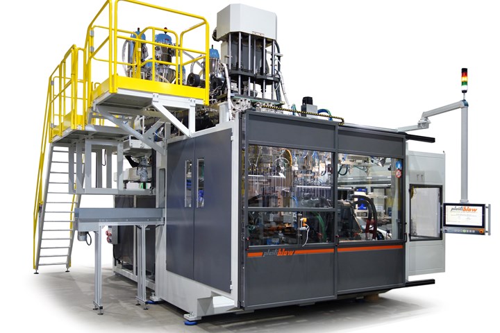 Brand-new PB50ES-1000 Coex3 all-electric shuttle from Plastiblow for three-layer coextrusion with PCR.